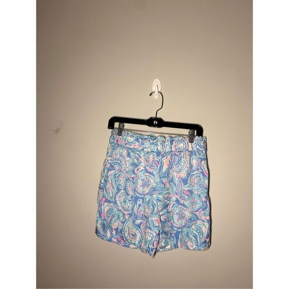 Lilly Pulitzer shorts size small C25-17 - Picture 2 of 3